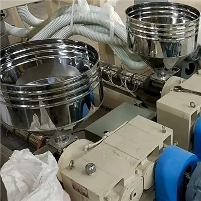 Mesin Filem Bertiup Pelbagai Lapisan